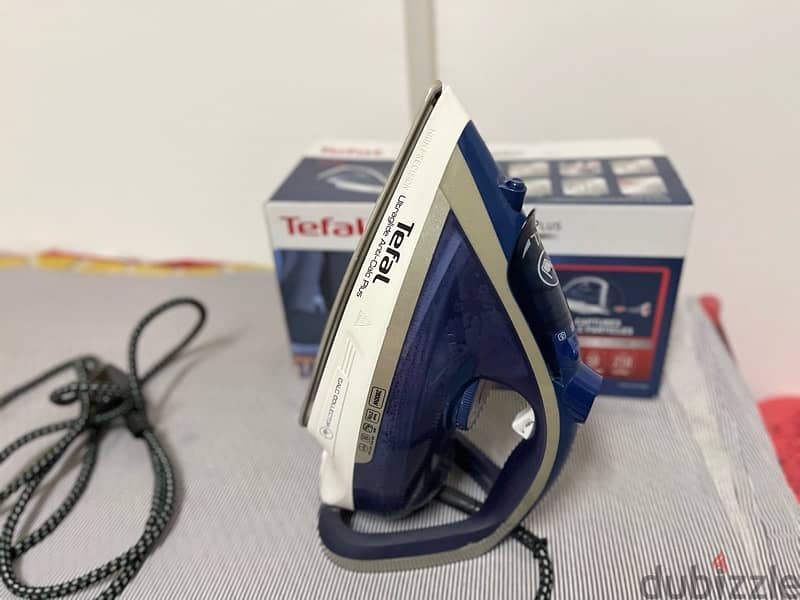 Tefal Iron box with Ultraglide 2800W 2