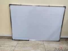 White Board (Size 100CM X 70CM)