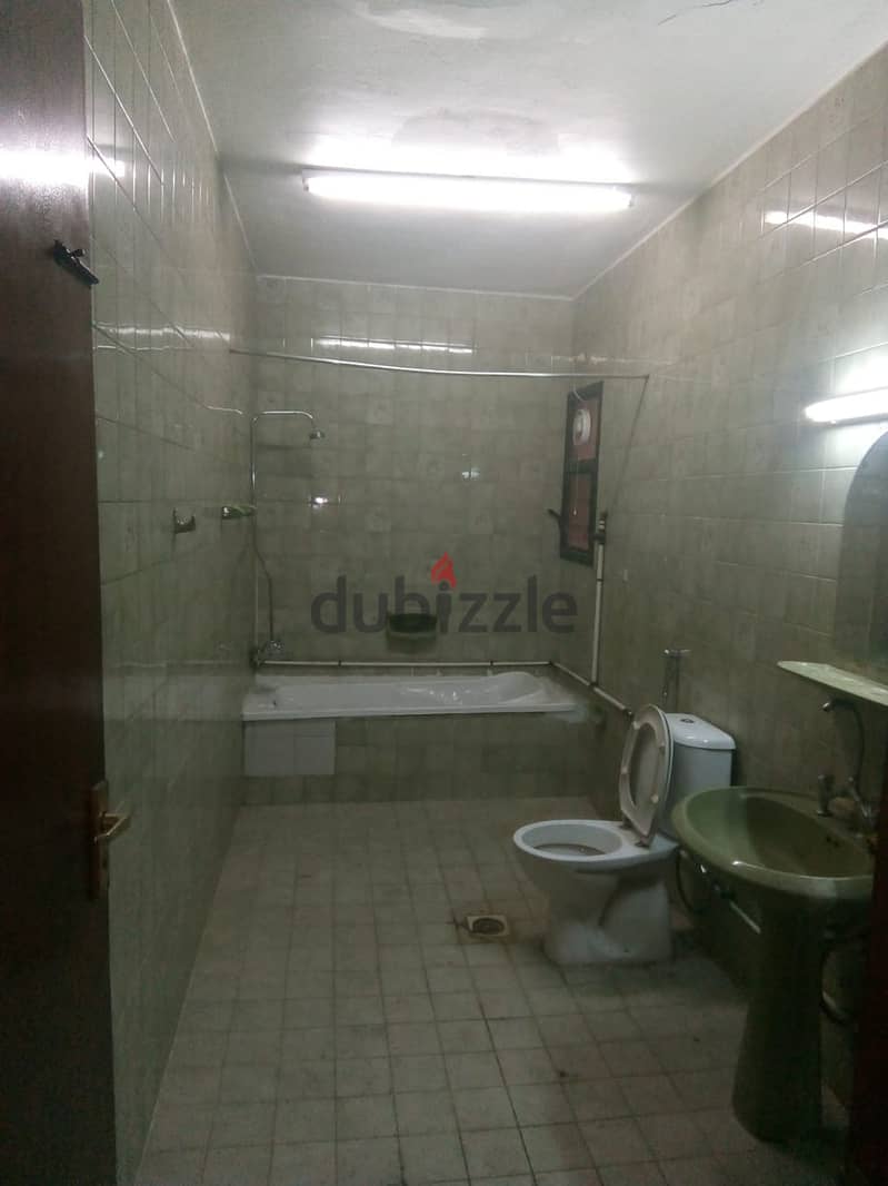 4rooms flat in al khuwair for staff accommodation 6