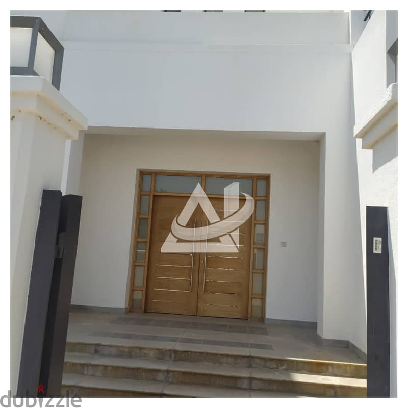 ADV937** 5bhk + Maid's villa for rent in Qurum 1