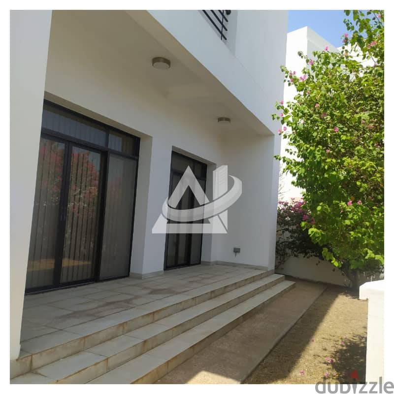 ADV937** 5bhk + Maid's villa for rent in Qurum 3