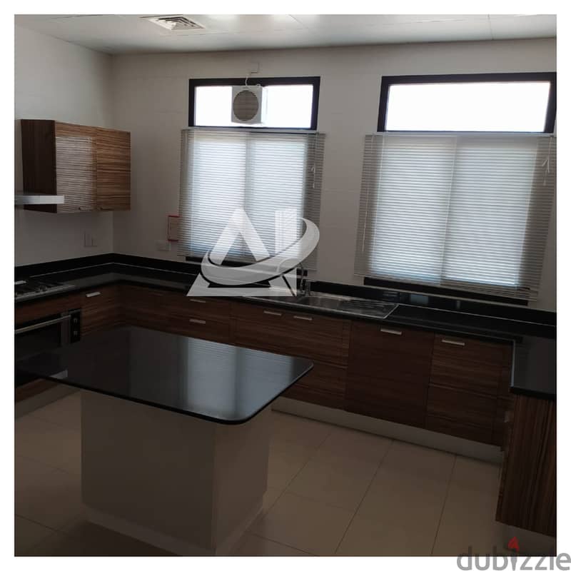 ADV937** 5bhk + Maid's villa for rent in Qurum 6