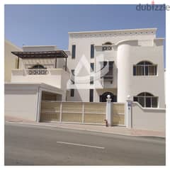 ADV938** 6 bhk + Maid's villa for rent in Qurum