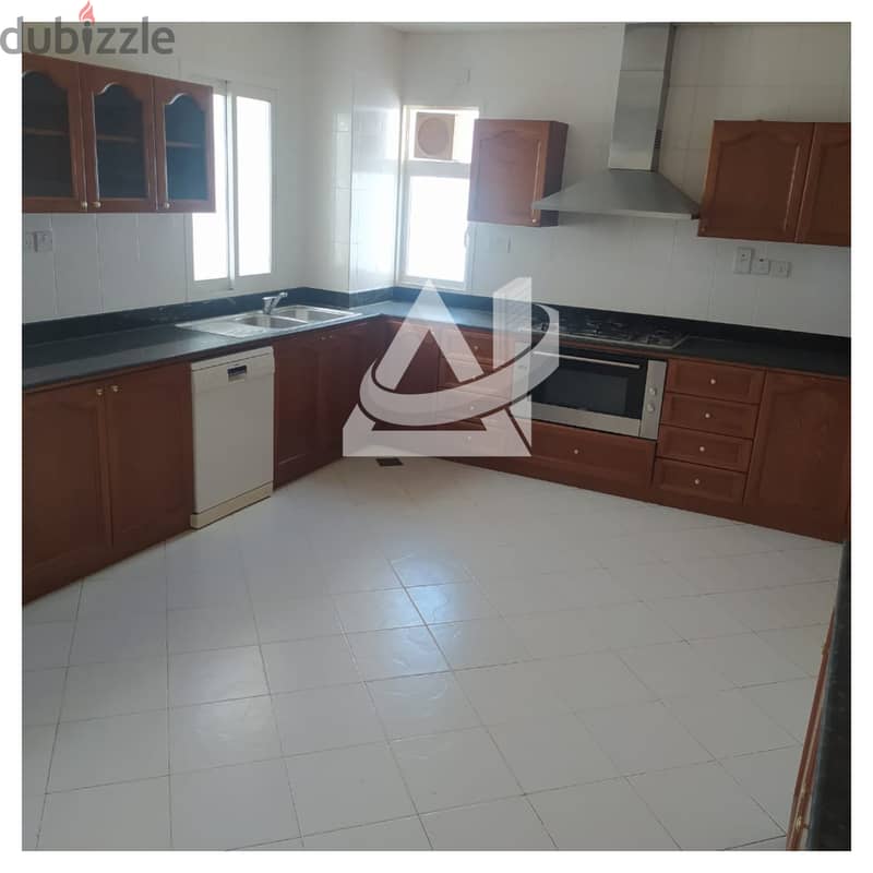 ADV938** 6 bhk + Maid's villa for rent in Qurum 6