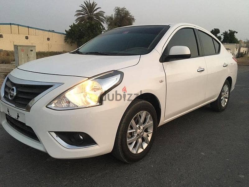 Nissan Sunny 2022  للايجار بصلاله 2