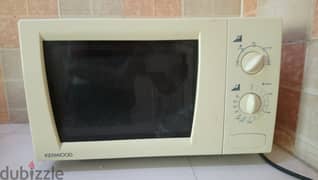 MICROWAVE OVEN