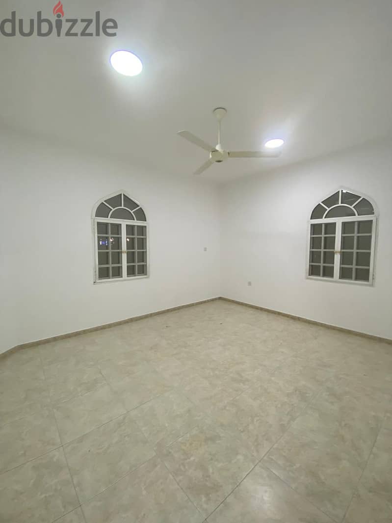 "SR-YR-614  Spacious Flat for Rent in Azaiba 1