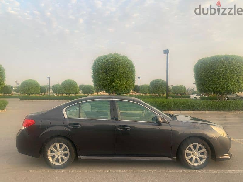 Subaru Legacy 2010 3