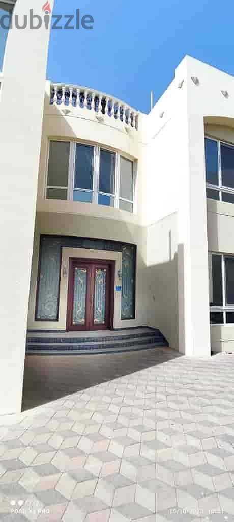 "SR-AV-342 *Luxurious Villa for Rent in Seeb – Beachside Bliss Awaits 0