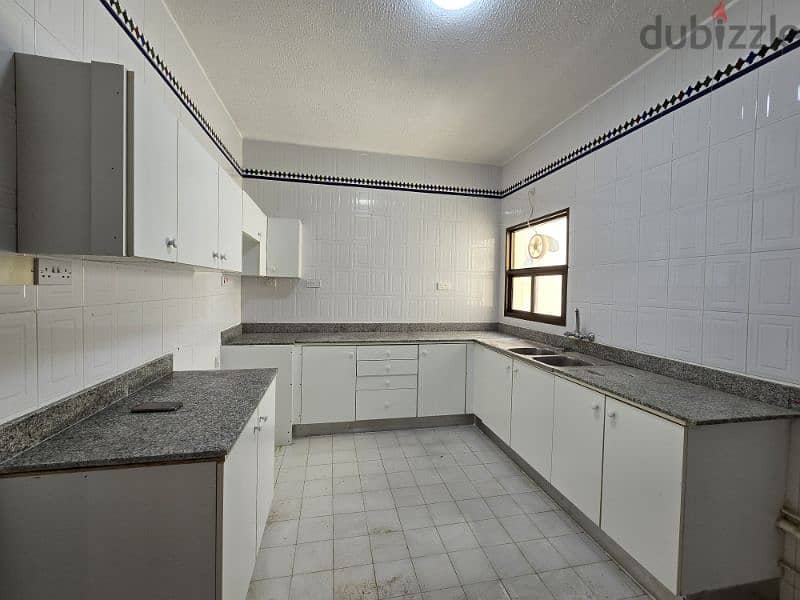 2 Bhk Flat At shati qurum 5