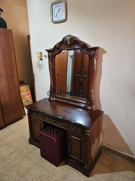 Excellent Condition Dresser and 3 door wooden cupboard for sale 0