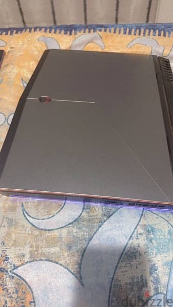 Alienware 17 R4 1