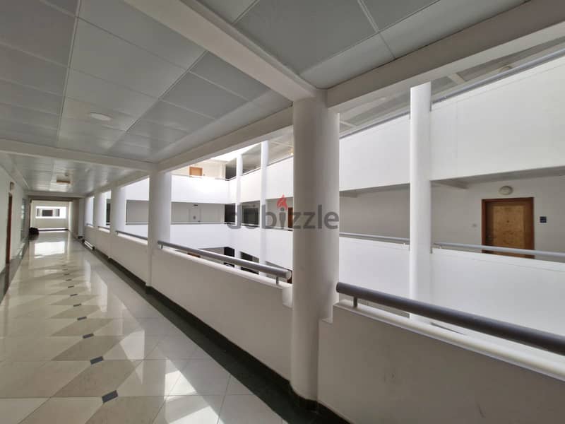 2 BR Great Flat in Shatti Boulevard 10