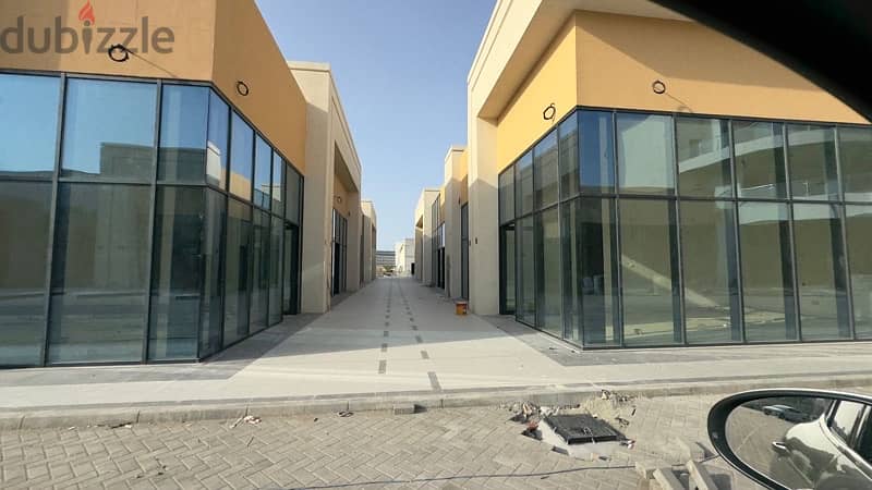 BRAND NEW SHOPS FOR RENT IN MAWALEH !! 0