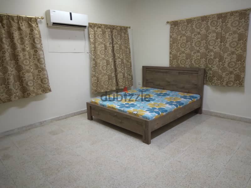 Furnished rooms, studio, 1bhk near makkah hypmkt lulu ghubra Just 120 1