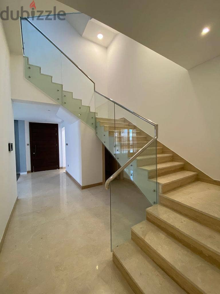 Villa For Sale At Qurum - Fahood Street 5