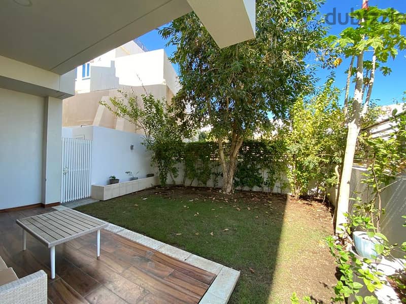 Villa For Sale At Qurum - Fahood Street 15