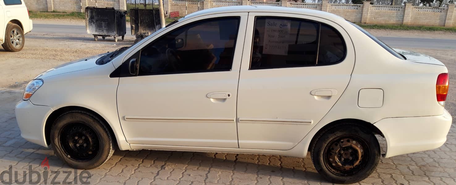 Toyota Echo 2005 , Only 180,000 kM 2