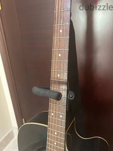 Acoustic guitar for sale. 3