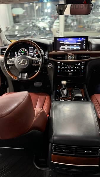 Lexus LX-Series 2016 5