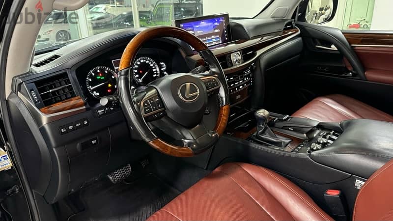 Lexus LX-Series 2016 8