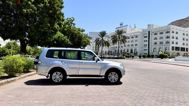 Mitsubishi Pajero 2019 1