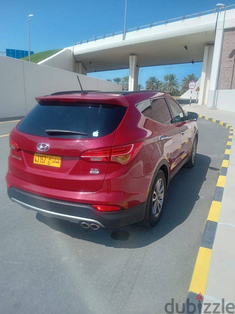 Hyundai Santa Fe 2013 Full optione URGENT SELL 6