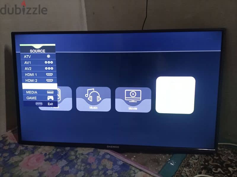 LCD screen TV 39 inch 1