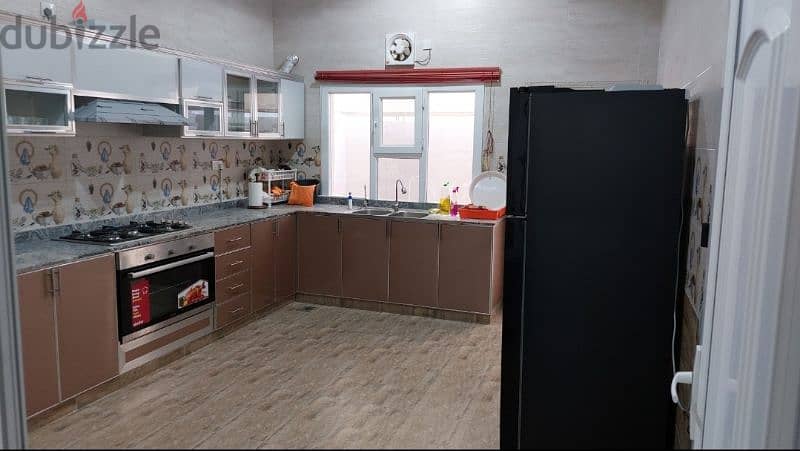 villa for rent in Almoualh 11 فيلا في الموالح ١١ 4