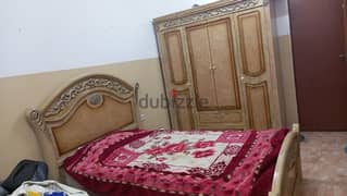 Bedset: Bedframe with Raha Mattress + 4door Close with chest drawers