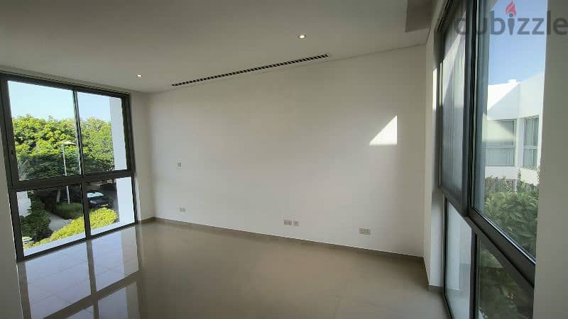 **Modern villa in Al Mouj (Wave) Muscat** 11