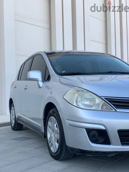 Nissan Tiida 2013 6