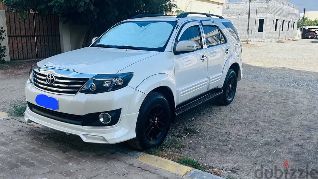 Toyota Fortuner 2014 1