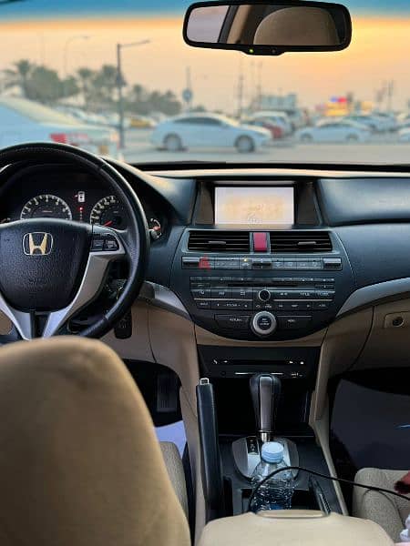 Honda Accord 2012 4