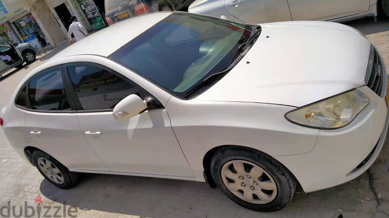 Hyundai Elantra 2010 1