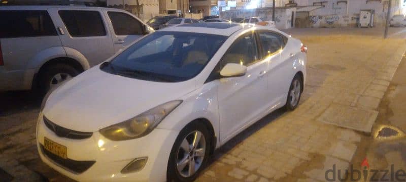 Hyundai Elantra 2012    95140142 0