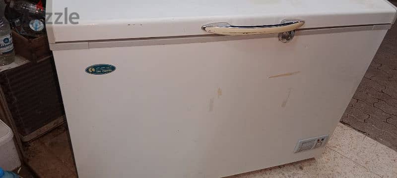 Dee General freezer for sale 1