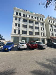 SR-MH-618 Office for rent in Almawaleh in a prime location. 0