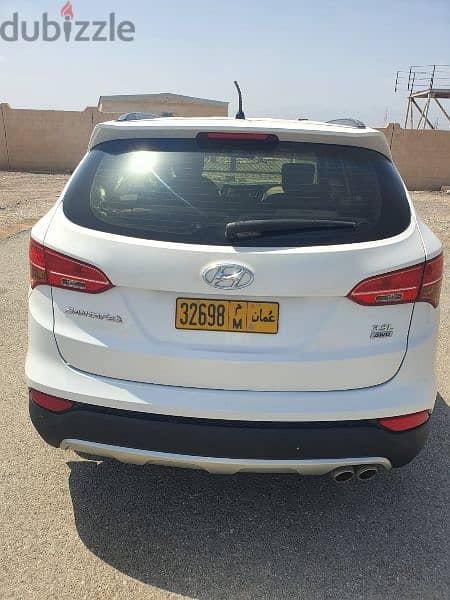 Hyundai Santa Fe 2016 1