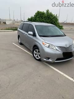 Toyota Sienna 2016