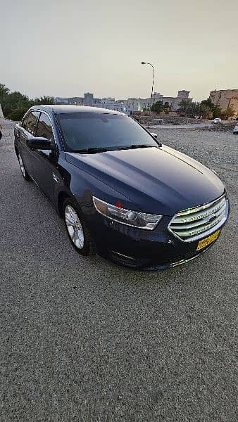 Ford Taurus 2016 5