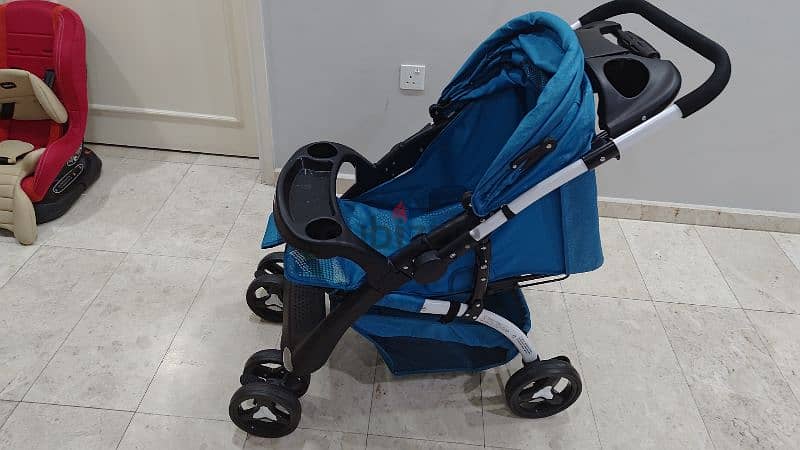 3 pc set Of Stroller, Car Baby Seat and Walker. 0