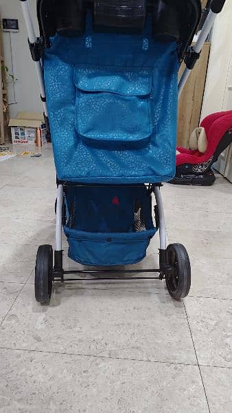 3 pc set Of Stroller, Car Baby Seat and Walker. 4