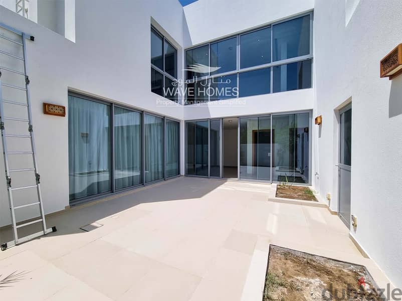 Beautiful Courtside Villa for Rent in Al Mouj Muscat! 18