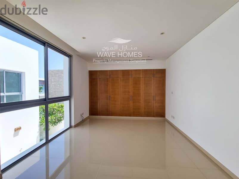 Beautiful Courtside Villa for Rent in Al Mouj Muscat! 9