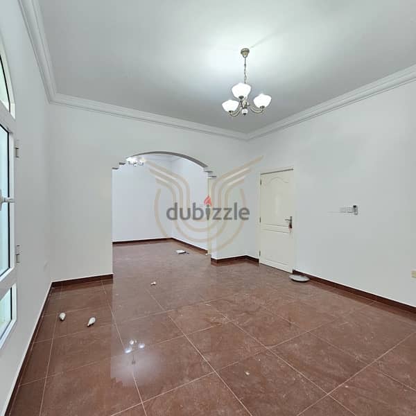 Beautiful villa for rent in Al Qurm, price 750 OMR 3