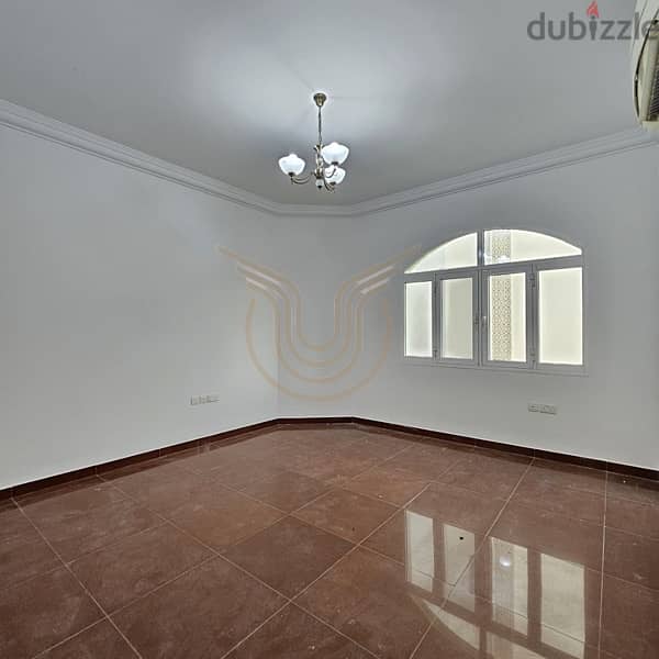 Beautiful villa for rent in Al Qurm, price 750 OMR 5