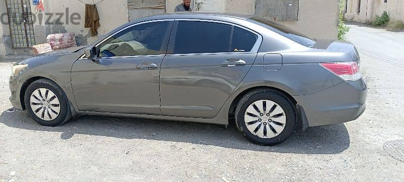 Honda Accord 2010 1