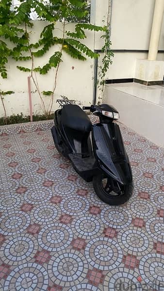 دراجه ناريه بجاج سزوكي 100cc 1