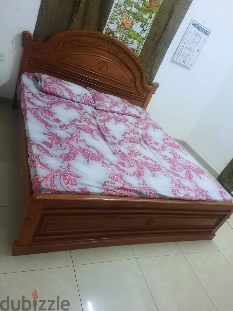 King size cot for sale 1